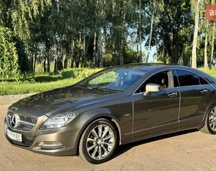Серый Мерседес ЦЛС-Класс, объемом двигателя 3 л и пробегом 125 тыс. км за 26500 $, фото 2 на Automoto.ua