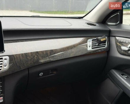 Серый Мерседес ЦЛС-Класс, объемом двигателя 3 л и пробегом 134 тыс. км за 21500 $, фото 53 на Automoto.ua