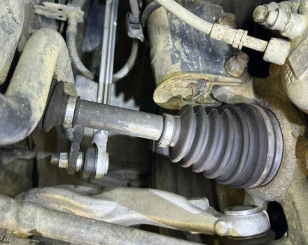 Серый Мерседес ЦЛС-Класс, объемом двигателя 2.2 л и пробегом 148 тыс. км за 23999 $, фото 22 на Automoto.ua