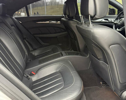 Серый Мерседес ЦЛС-Класс, объемом двигателя 3 л и пробегом 149 тыс. км за 28000 $, фото 9 на Automoto.ua