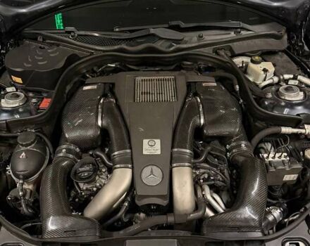 Серый Мерседес ЦЛС-Класс, объемом двигателя 5.46 л и пробегом 113 тыс. км за 70000 $, фото 5 на Automoto.ua