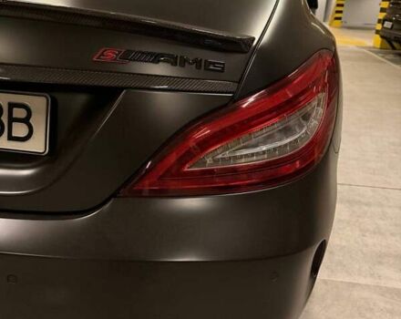 Серый Мерседес ЦЛС-Класс, объемом двигателя 5.46 л и пробегом 113 тыс. км за 70000 $, фото 2 на Automoto.ua