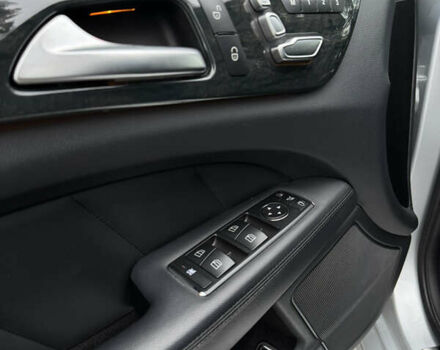 Серый Мерседес ЦЛС-Класс, объемом двигателя 2.99 л и пробегом 230 тыс. км за 30000 $, фото 19 на Automoto.ua