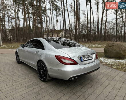 Серый Мерседес ЦЛС-Класс, объемом двигателя 2.99 л и пробегом 230 тыс. км за 30000 $, фото 5 на Automoto.ua