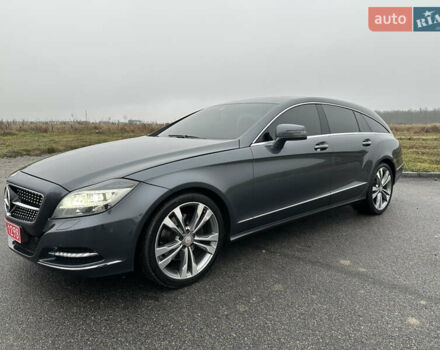 Серый Мерседес ЦЛС-Класс, объемом двигателя 2.1 л и пробегом 92 тыс. км за 22500 $, фото 8 на Automoto.ua