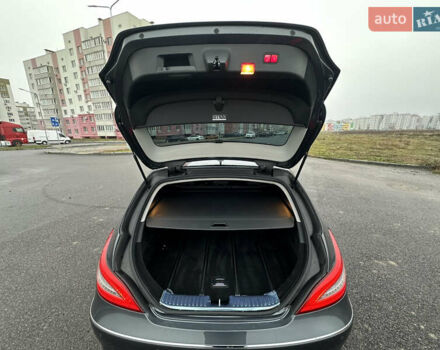 Серый Мерседес ЦЛС-Класс, объемом двигателя 2.1 л и пробегом 92 тыс. км за 22500 $, фото 42 на Automoto.ua