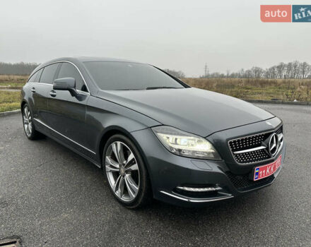 Серый Мерседес ЦЛС-Класс, объемом двигателя 2.1 л и пробегом 92 тыс. км за 22500 $, фото 1 на Automoto.ua