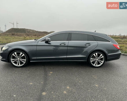 Серый Мерседес ЦЛС-Класс, объемом двигателя 2.1 л и пробегом 92 тыс. км за 22500 $, фото 13 на Automoto.ua