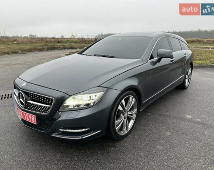 Серый Мерседес ЦЛС-Класс, объемом двигателя 2.1 л и пробегом 92 тыс. км за 22500 $, фото 10 на Automoto.ua