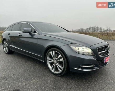 Серый Мерседес ЦЛС-Класс, объемом двигателя 2.1 л и пробегом 92 тыс. км за 22500 $, фото 3 на Automoto.ua