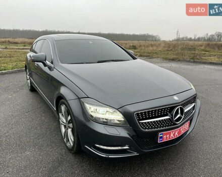 Серый Мерседес ЦЛС-Класс, объемом двигателя 2.1 л и пробегом 92 тыс. км за 22500 $, фото 4 на Automoto.ua