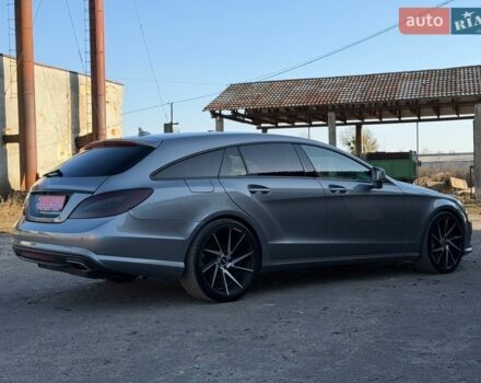 Серый Мерседес ЦЛС-Класс, объемом двигателя 3 л и пробегом 248 тыс. км за 19500 $, фото 4 на Automoto.ua