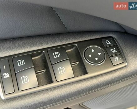 Серый Мерседес ЦЛС-Класс, объемом двигателя 3 л и пробегом 233 тыс. км за 19500 $, фото 20 на Automoto.ua