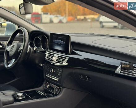 Сірий Мерседес ЦЛС-Клас, об'ємом двигуна 2.14 л та пробігом 199 тис. км за 25000 $, фото 10 на Automoto.ua