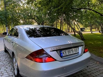 Мерседес ЦЛС-Класс 2004 в Павлограде на Automoto.ua Серый Мерседес ЦЛС-Класс, объемом двигателя 3.5 л и пробегом 111 тыс. км за 9000 $, фото 1 на Automoto.ua