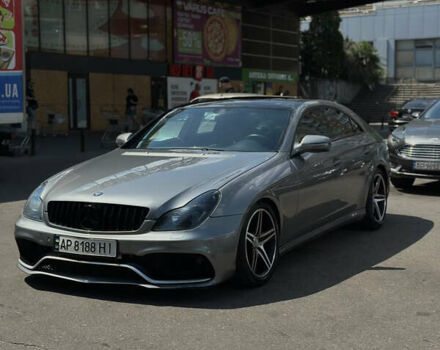 Серый Мерседес ЦЛС-Класс, объемом двигателя 5.46 л и пробегом 246 тыс. км за 16000 $, фото 1 на Automoto.ua