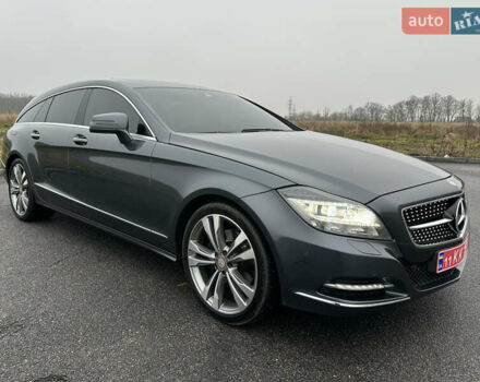 Серый Мерседес ЦЛС-Класс, объемом двигателя 2.1 л и пробегом 92 тыс. км за 22500 $, фото 1 на Automoto.ua