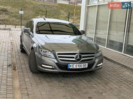 Серый Мерседес ЦЛС-Класс, объемом двигателя 3 л и пробегом 233 тыс. км за 19500 $, фото 1 на Automoto.ua