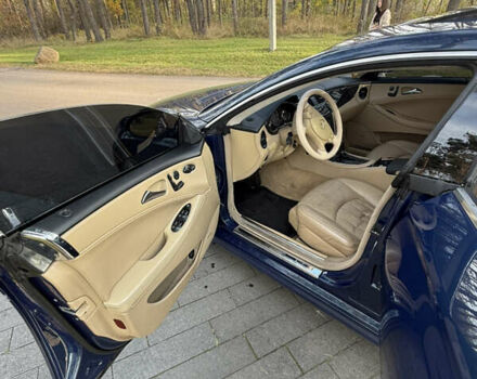 Зелений Мерседес ЦЛС-Клас, об'ємом двигуна 5 л та пробігом 269 тис. км за 10000 $, фото 5 на Automoto.ua