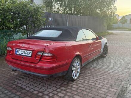 Мерседес Кабріо 1998 у Городке на Automoto.ua Червоний Мерседес Кабріо, об'ємом двигуна 2 л та пробігом 230 тис. км за 3300 $, фото 1 на Automoto.ua
