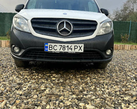 Белый Мерседес Ситан, объемом двигателя 1.46 л и пробегом 140 тыс. км за 8000 $, фото 7 на Automoto.ua