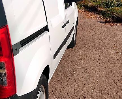 Белый Мерседес Ситан, объемом двигателя 1.5 л и пробегом 190 тыс. км за 7500 $, фото 7 на Automoto.ua