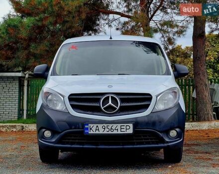 Білий Мерседес Сітан, об'ємом двигуна 1.46 л та пробігом 301 тис. км за 11000 $, фото 10 на Automoto.ua