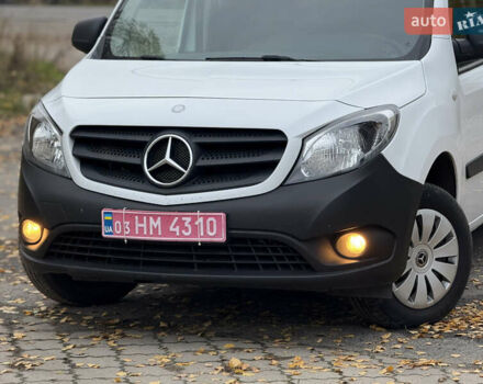 Білий Мерседес Сітан, об'ємом двигуна 1.5 л та пробігом 255 тис. км за 13200 $, фото 1 на Automoto.ua
