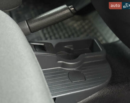 Білий Мерседес Сітан, об'ємом двигуна 1.5 л та пробігом 255 тис. км за 13200 $, фото 37 на Automoto.ua