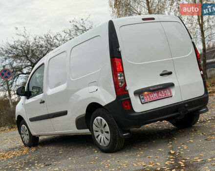 Білий Мерседес Сітан, об'ємом двигуна 1.5 л та пробігом 255 тис. км за 13200 $, фото 2 на Automoto.ua