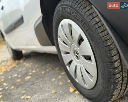 Білий Мерседес Сітан, об'ємом двигуна 1.5 л та пробігом 255 тис. км за 13200 $, фото 16 на Automoto.ua