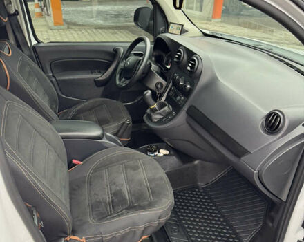 Белый Мерседес Ситан, объемом двигателя 1.46 л и пробегом 155 тыс. км за 11700 $, фото 27 на Automoto.ua