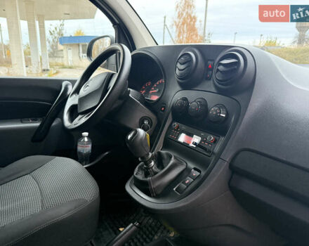 Білий Мерседес Сітан, об'ємом двигуна 1.5 л та пробігом 255 тис. км за 13200 $, фото 13 на Automoto.ua