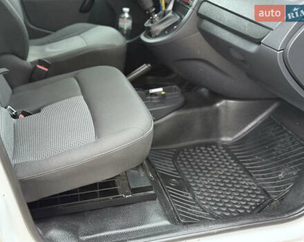 Білий Мерседес Сітан, об'ємом двигуна 1.5 л та пробігом 255 тис. км за 13200 $, фото 38 на Automoto.ua