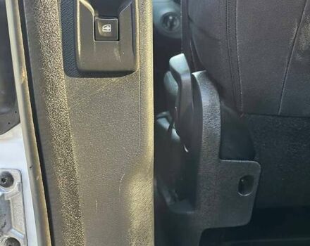 Білий Мерседес Сітан, об'ємом двигуна 1.46 л та пробігом 218 тис. км за 10850 $, фото 36 на Automoto.ua