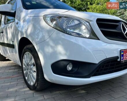 Білий Мерседес Сітан, об'ємом двигуна 1.46 л та пробігом 218 тис. км за 10850 $, фото 5 на Automoto.ua