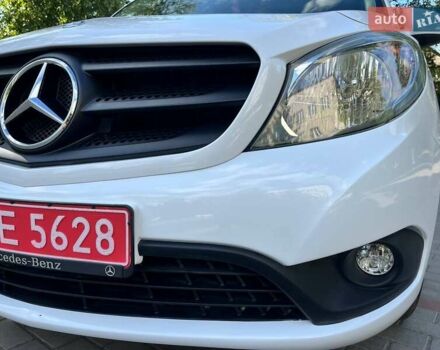 Білий Мерседес Сітан, об'ємом двигуна 1.46 л та пробігом 218 тис. км за 10850 $, фото 8 на Automoto.ua