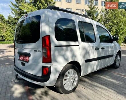 Білий Мерседес Сітан, об'ємом двигуна 1.46 л та пробігом 218 тис. км за 10850 $, фото 10 на Automoto.ua