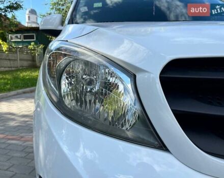 Білий Мерседес Сітан, об'ємом двигуна 1.46 л та пробігом 218 тис. км за 10850 $, фото 6 на Automoto.ua