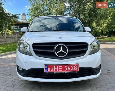 Білий Мерседес Сітан, об'ємом двигуна 1.46 л та пробігом 218 тис. км за 10850 $, фото 1 на Automoto.ua