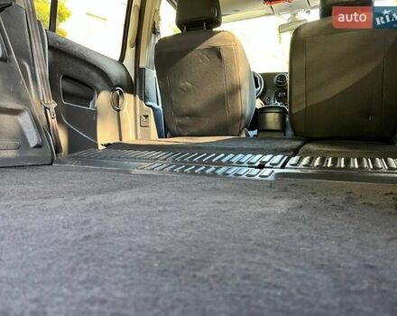 Білий Мерседес Сітан, об'ємом двигуна 1.46 л та пробігом 218 тис. км за 10850 $, фото 42 на Automoto.ua