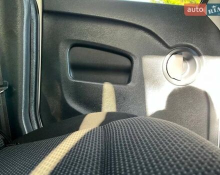 Білий Мерседес Сітан, об'ємом двигуна 1.46 л та пробігом 218 тис. км за 10850 $, фото 35 на Automoto.ua