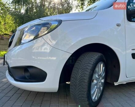 Білий Мерседес Сітан, об'ємом двигуна 1.46 л та пробігом 218 тис. км за 10850 $, фото 12 на Automoto.ua