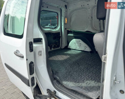 Білий Мерседес Сітан, об'ємом двигуна 1.5 л та пробігом 219 тис. км за 7800 $, фото 46 на Automoto.ua
