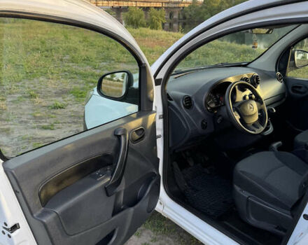 Білий Мерседес Сітан, об'ємом двигуна 1.46 л та пробігом 156 тис. км за 10500 $, фото 12 на Automoto.ua
