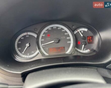 Білий Мерседес Сітан, об'ємом двигуна 1.46 л та пробігом 271 тис. км за 11000 $, фото 26 на Automoto.ua