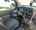 Білий Мерседес Сітан, об'ємом двигуна 1.46 л та пробігом 200 тис. км за 9300 $, фото 25 на Automoto.ua