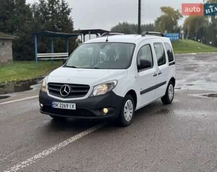 Білий Мерседес Сітан, об'ємом двигуна 1.46 л та пробігом 271 тис. км за 11000 $, фото 56 на Automoto.ua