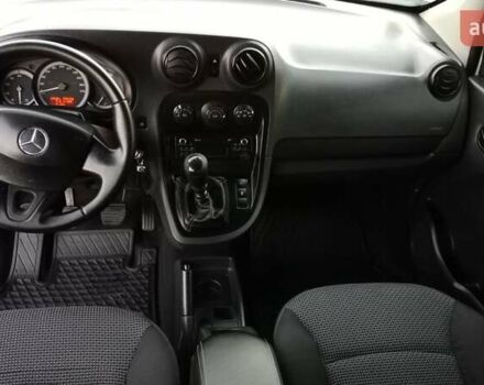 Білий Мерседес Сітан, об'ємом двигуна 1.5 л та пробігом 240 тис. км за 11100 $, фото 29 на Automoto.ua
