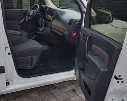 Білий Мерседес Сітан, об'ємом двигуна 1.5 л та пробігом 240 тис. км за 11100 $, фото 26 на Automoto.ua